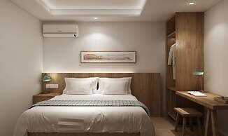 Happy Dragon City Culture Hotel (Tian'AnMen Forbidden City)