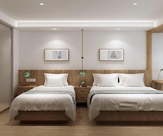 Happy Dragon City Culture Hotel (Tian'AnMen Forbidden City)