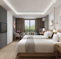 Happy Dragon City Culture Hotel (Tian'AnMen Forbidden City)