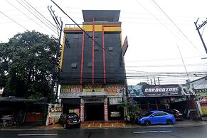 Cosmo Hotel - Kamuning