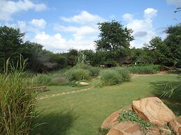 Phokoje Bush Lodge
