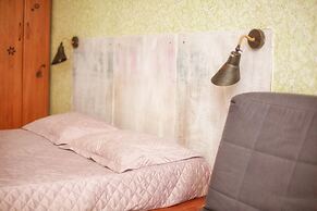 Apartment - Profsoyuznaya 136