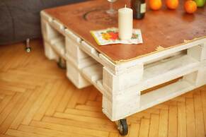 Apartment - Profsoyuznaya 136