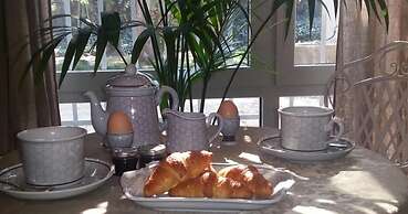 Corte Merighi Charming Rooms & Breakfast