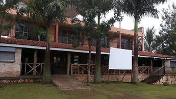 Makan Hill Resort Hotel