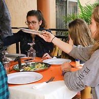 Makan Hill Resort Hotel