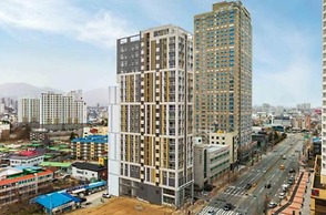 The Mark Sokcho Residence