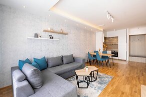 Arena Big Luxury Apartment