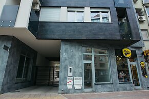 Arena Big Luxury Apartment