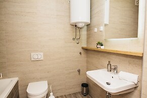 Arena Big Luxury Apartment