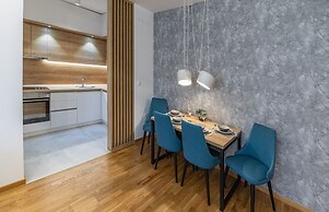 Arena Big Luxury Apartment