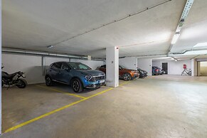 Arena Big Luxury Apartment