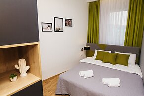 Arena Big Luxury Apartment