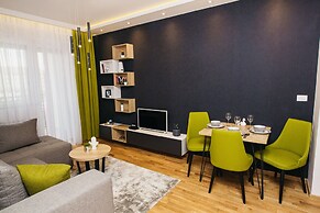 Arena Big Luxury Apartment