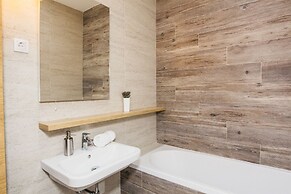 Arena Big Luxury Apartment