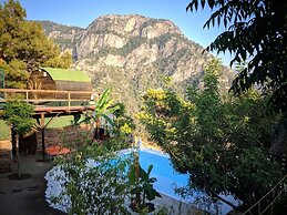 Mandala Camping - Adults Only