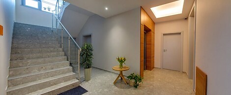 Verde Apartments