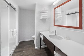 Hampton Inn Boston Woburn