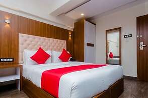 Hotel Qubestay Airport