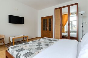 Welcome Home Apartments Griboedova 41