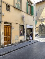 Borgo Pinti Apartment
