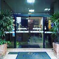 Universitário Hotel