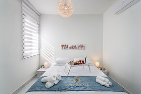 Even Israel Apartments