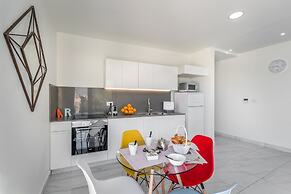 Even Israel Apartments