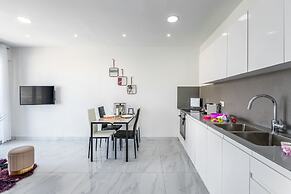 Even Israel Apartments