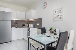 Even Israel Apartments