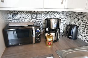 First Pleasance Luxury Apartment