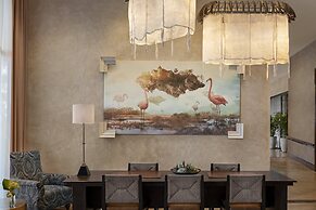 The Ben West Palm, Autograph Collection