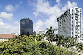 The Ben West Palm, Autograph Collection