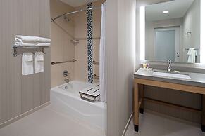 Hyatt Place Bakersfield