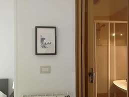 Gatto Bianco Picone 19