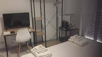 Gatto Bianco Picone 19