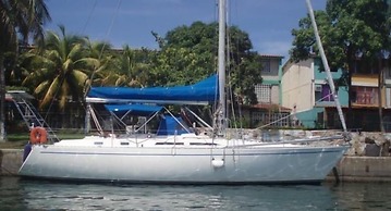 Moody 41 by Veleros Colombia