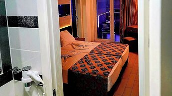 Cleopatra City Hotel