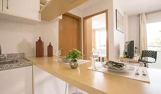 Premier Residence Hplus Long Stay