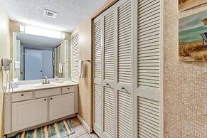 2072 Beachwood Villa