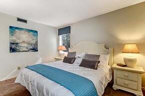 2072 Beachwood Villa