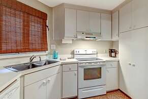 2354/56-courtside Villas