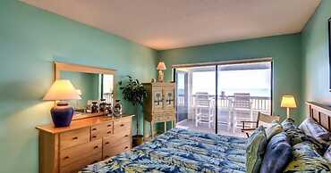 B153-amelia-surf-and-racquet