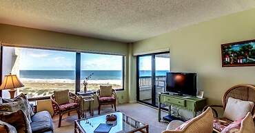 B153-amelia-surf-and-racquet