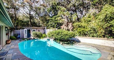 17-beach-walker-road