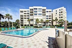 C114-amelia-surf-and-racquet