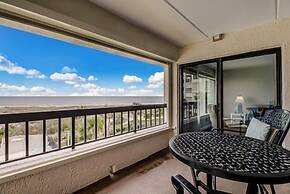 C114-amelia-surf-and-racquet