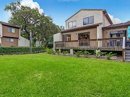 2594 Forest Ridge Drive