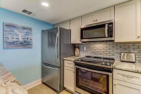 B117-amelia-surf-and-racquet