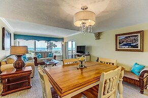 B117-amelia-surf-and-racquet